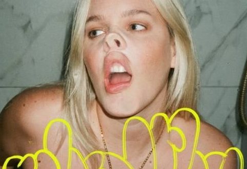 Anne-Marie - UNHEALTHY (Deluxe)